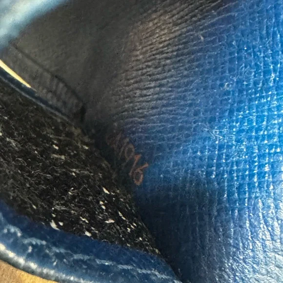 Louis Vuitton epi-leather hand, painted card key holder converted wristlet - Picture 5 of 17